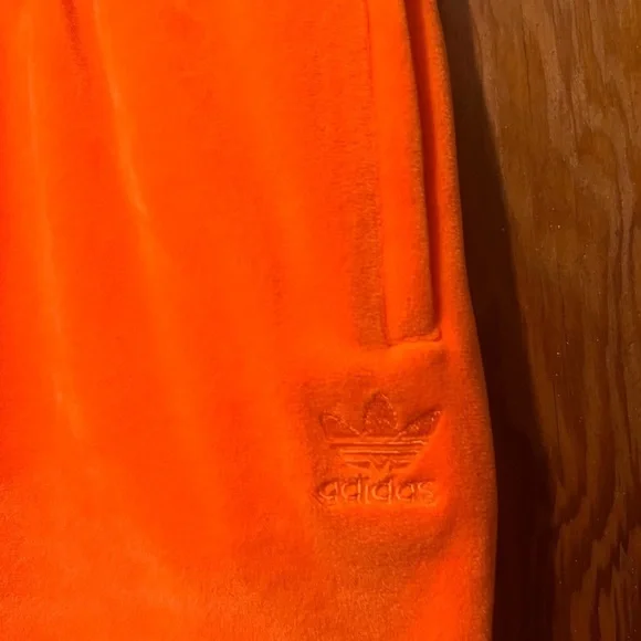 NEW ADIDAS X JEREMY SCOTT ORANGE VELOUR SKIRT  WOMEN’S SIZE SMALL H53363 - Picture 2 of 4